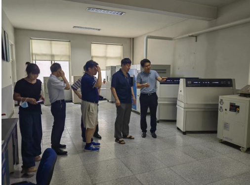 清華大學(xué)、北化工大學(xué)專(zhuān)家蒞臨天罡興泰孵化基地交流考察 清華大學(xué)、北化工大學(xué)專(zhuān)家蒞臨天罡興泰孵化基地交流考察