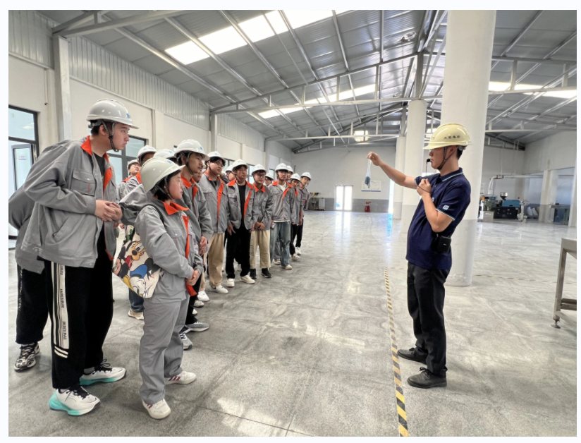 天罡集團攜手北京石油化工學院,共筑人才培養新篇章 天罡集團攜手北京石油化工學院,共筑人才培養新篇章